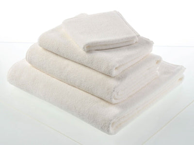 Hand-loomed, Soft and Absorbent Towels made from the finest 100% organic Bergama Turkish cotton