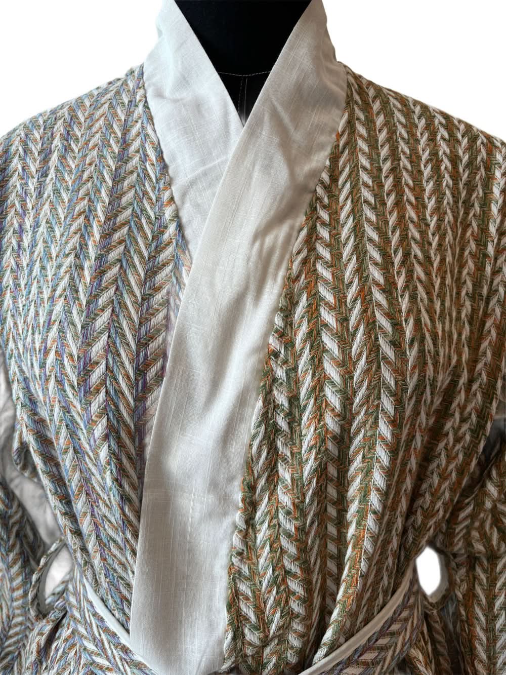 Custom made and kimono design bathrobe made with a blend of Linen and Cotton