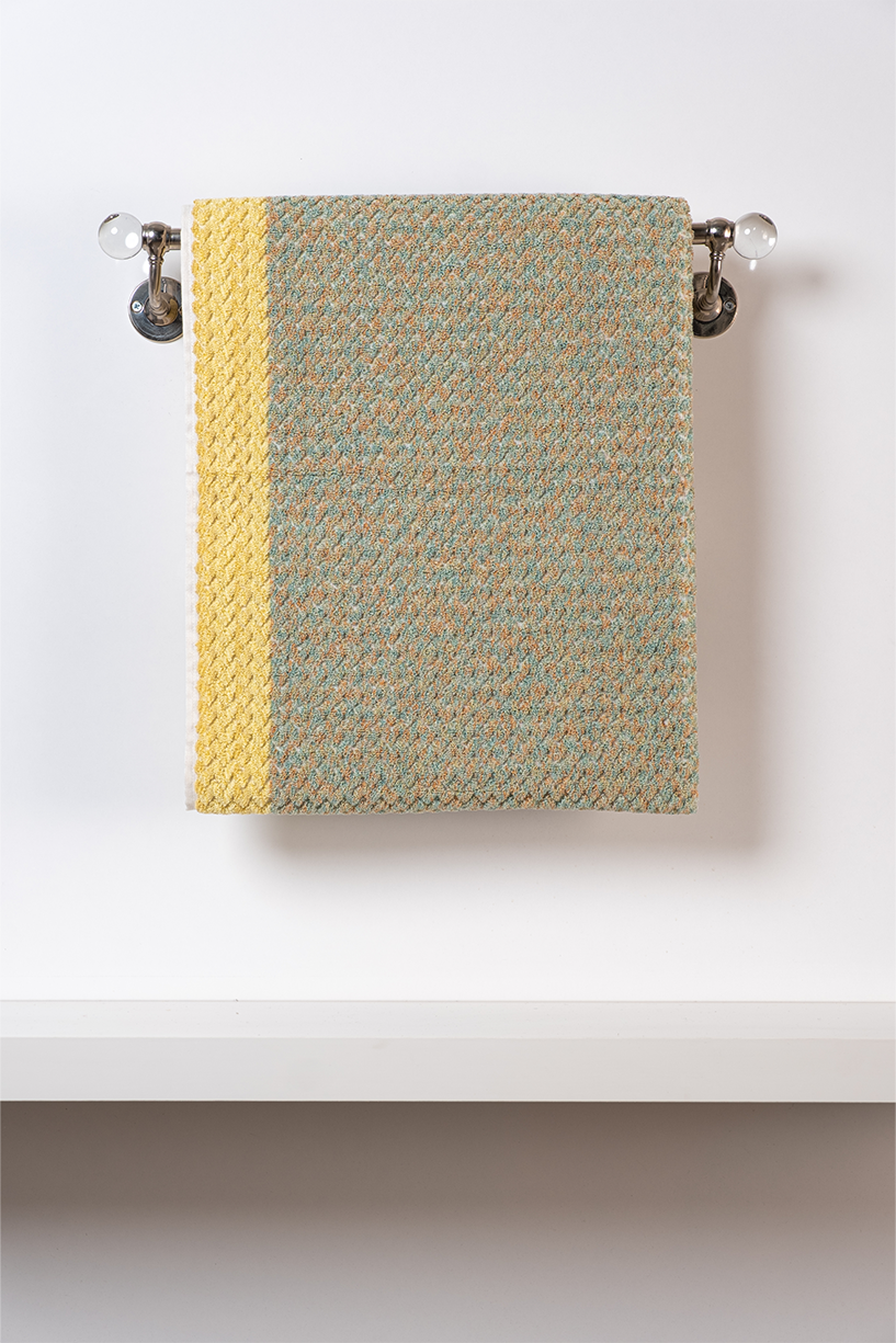 Chevron Linen Green Melange w Yellow Border