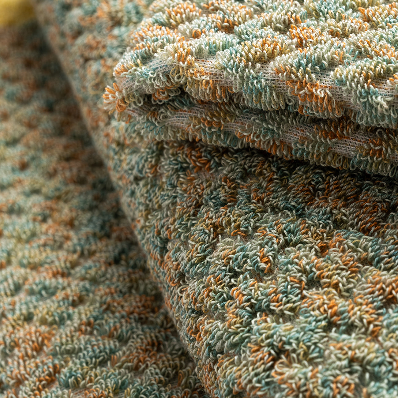 Chevron Linen Green Melange w Yellow Border