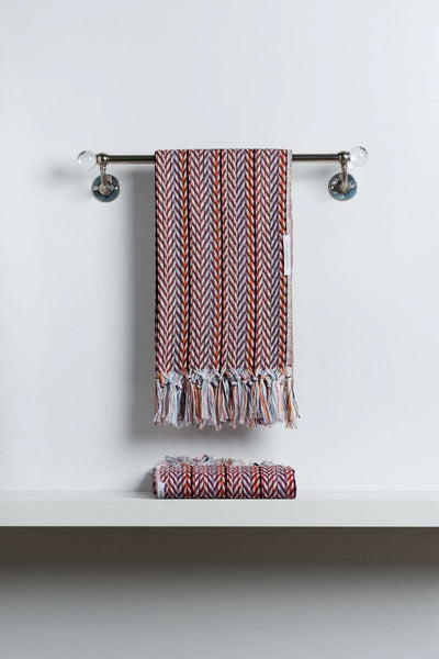 Hand-loomed and Absorbent Pool Towels made from 100% Turkish Cotton