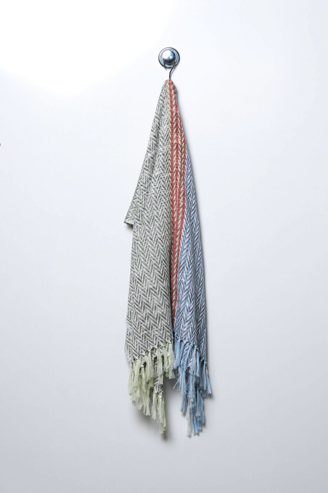 Hand-loomed and Absorbent Pool towels made from 70% Linen and 30% Turkish Cotton