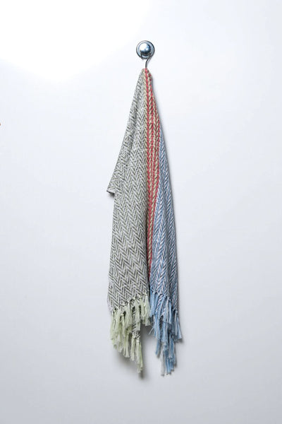 Hand-loomed and Absorbent Pool towels made from 70% Linen and 30% Turkish Cotton