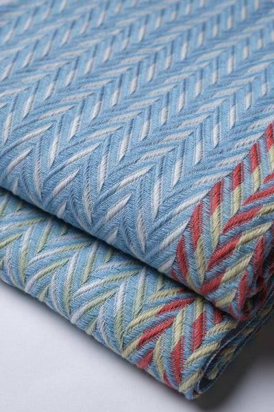 Hand-loomed and Absorbent Pool towels made from 100% Turkish Cotton