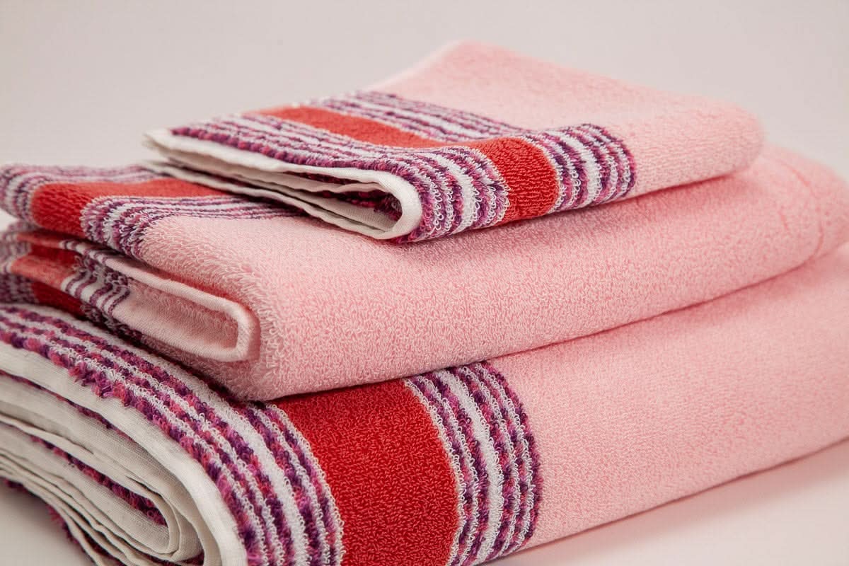 Hand-loomed, Soft and Absorbent Towels crafted from 100% Aegean Cotton