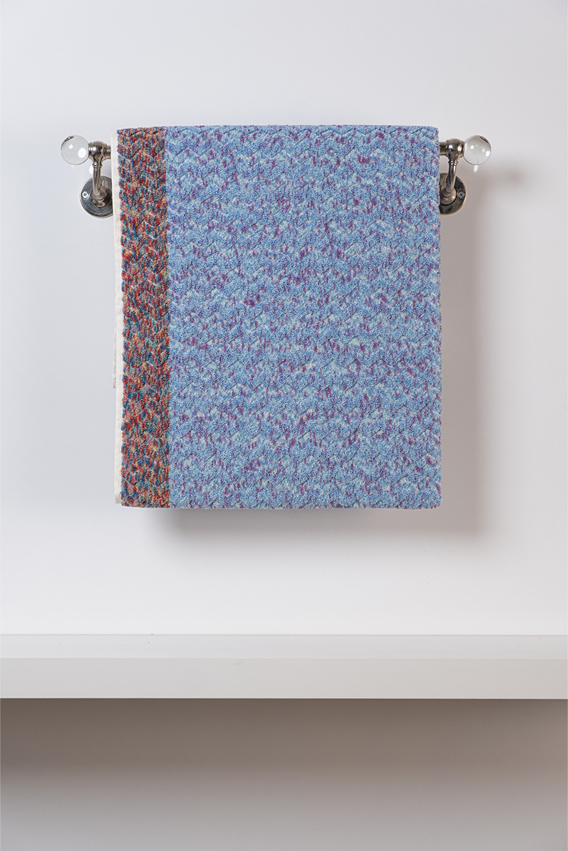 Zig Zag Blue/Lavender w/ Multicolor Border